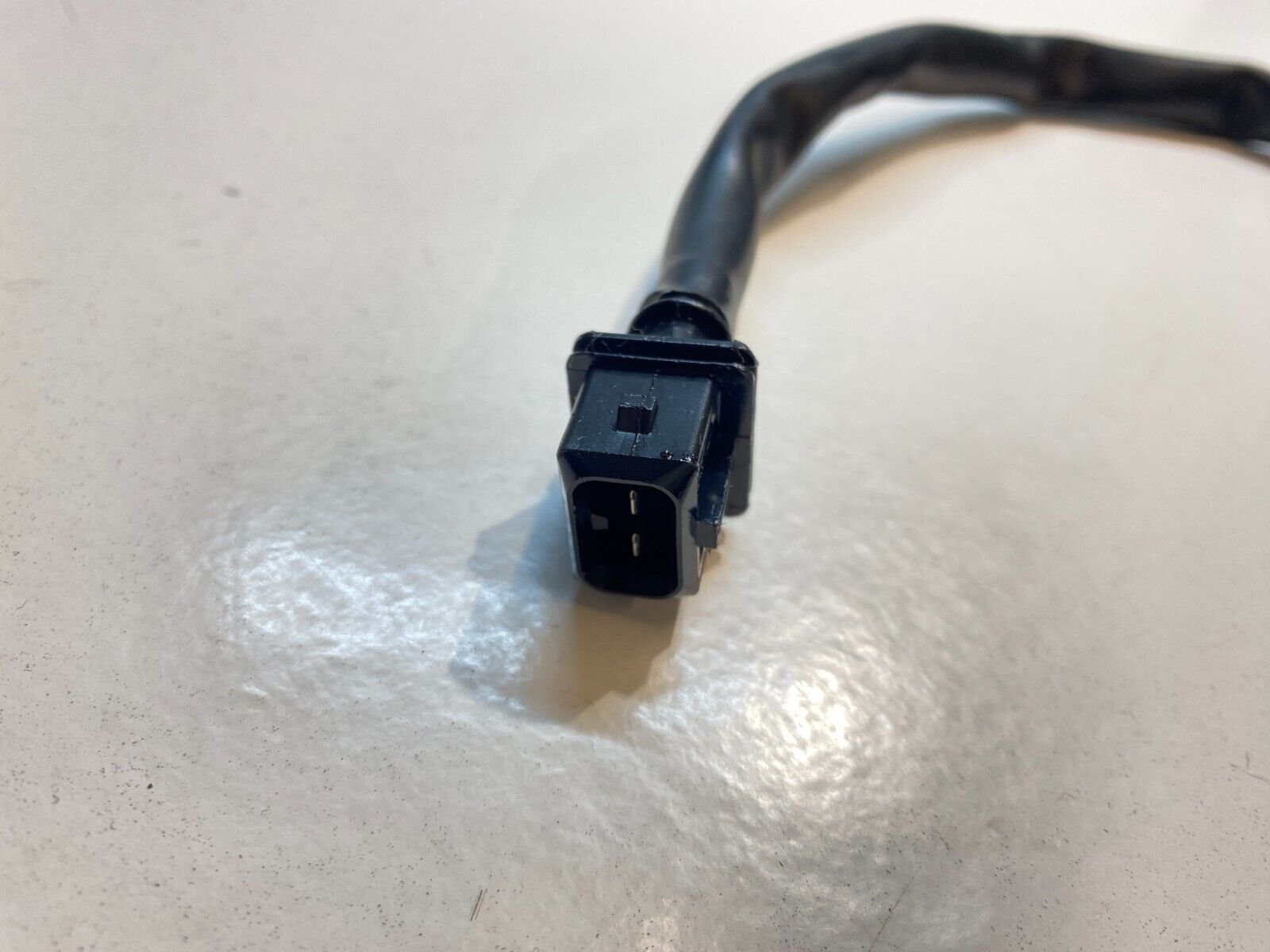 Triumph Speed Triple 1050 2011 - 2015 Pulse Pulsar Engine Coil Pick Up Sensor - Image 3