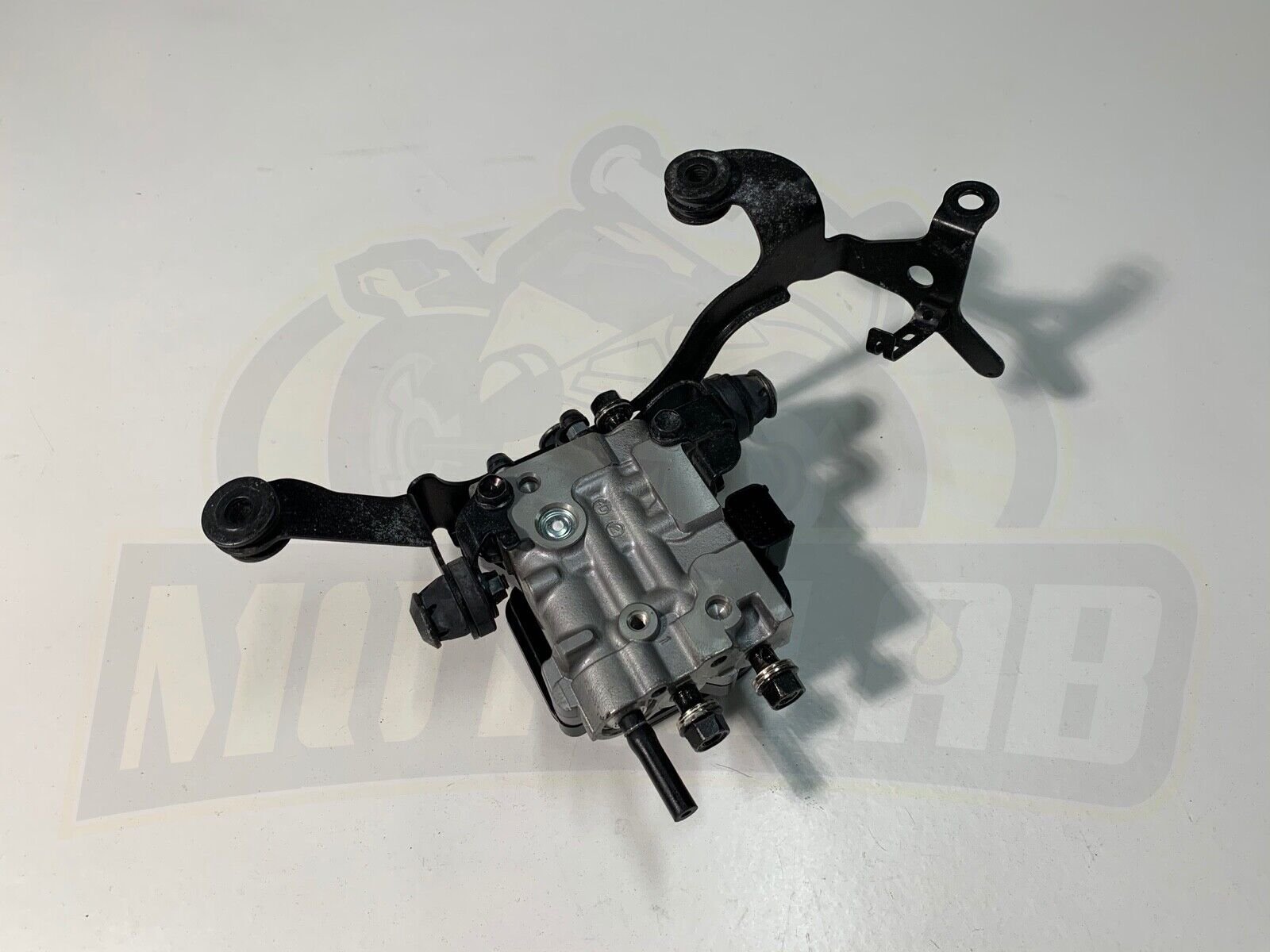 Honda CBR 600 rr 2013 - 2016 ABS block module pump - Image 4