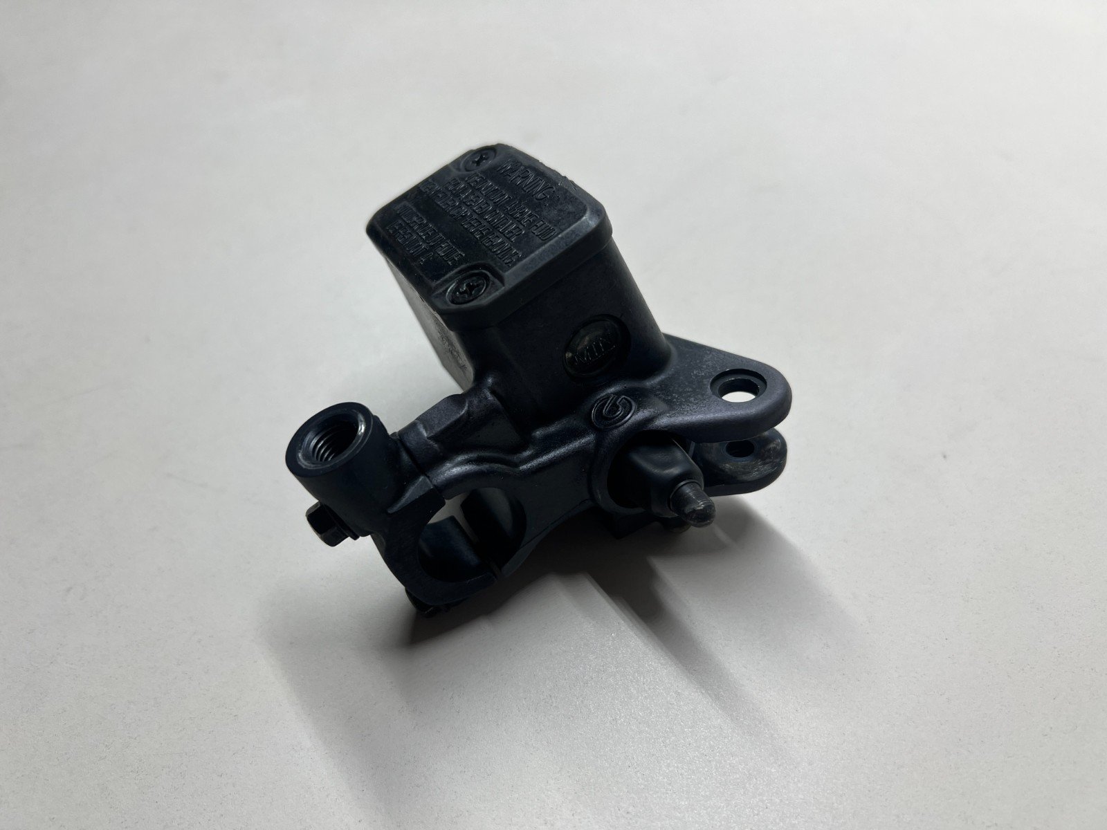 Aprilia Pegaso 650 2005 - 2009 Front Brake Master Cylinder AP8133782 - Image 8