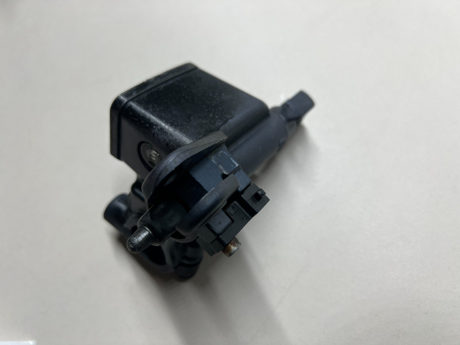 Aprilia Pegaso 650 2005 - 2009 Front Brake Master Cylinder AP8133782 - Image 16