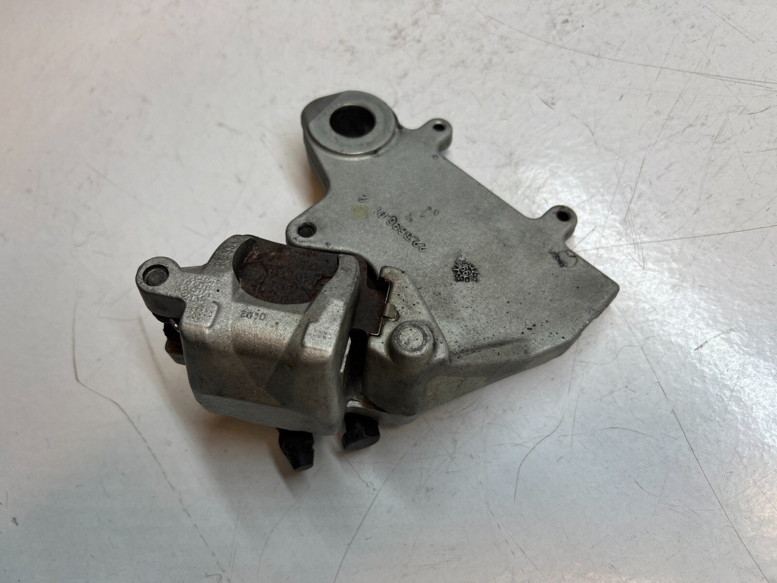 Husqvarna SM 610 S 1999-2001 Rear Brake Caliper & Bracket 800079794 BREMBO - Image 9