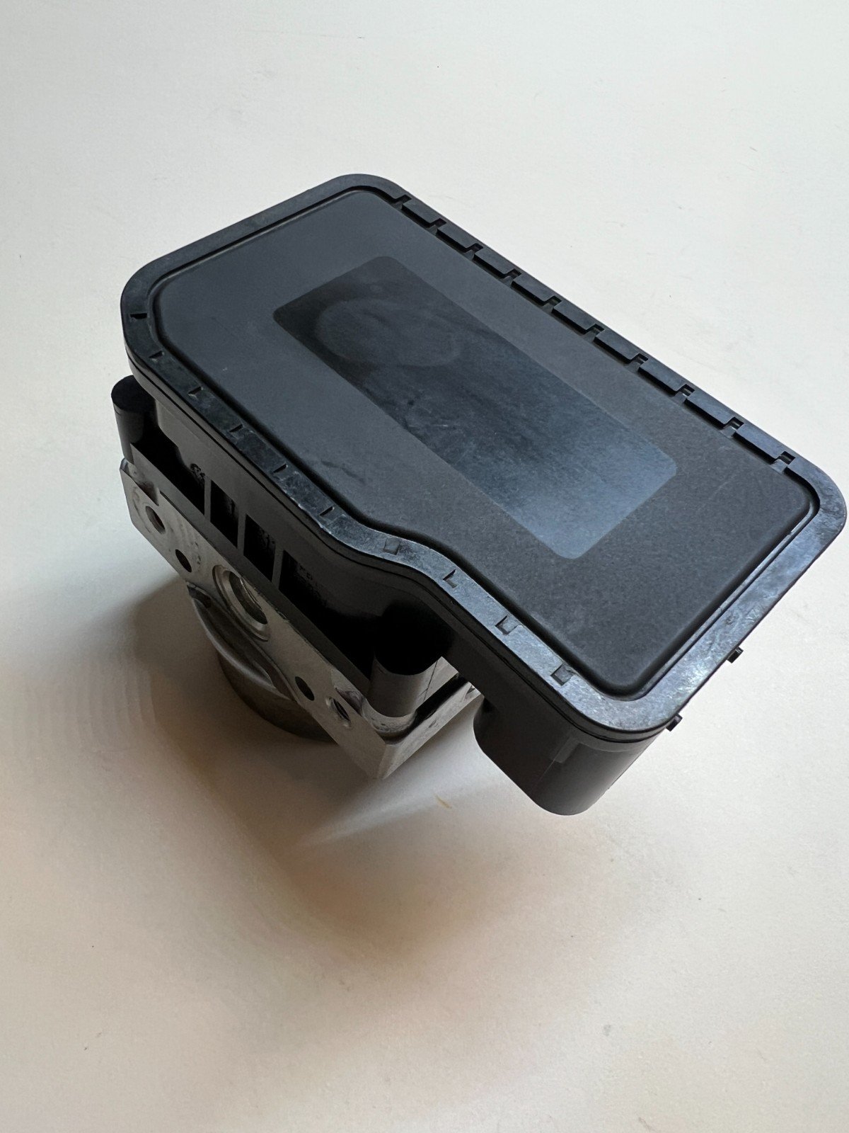 Triumph Tiger 1200 Explorer 2012 - 2015 ABS Control Module Pump T2026501 - Image 7