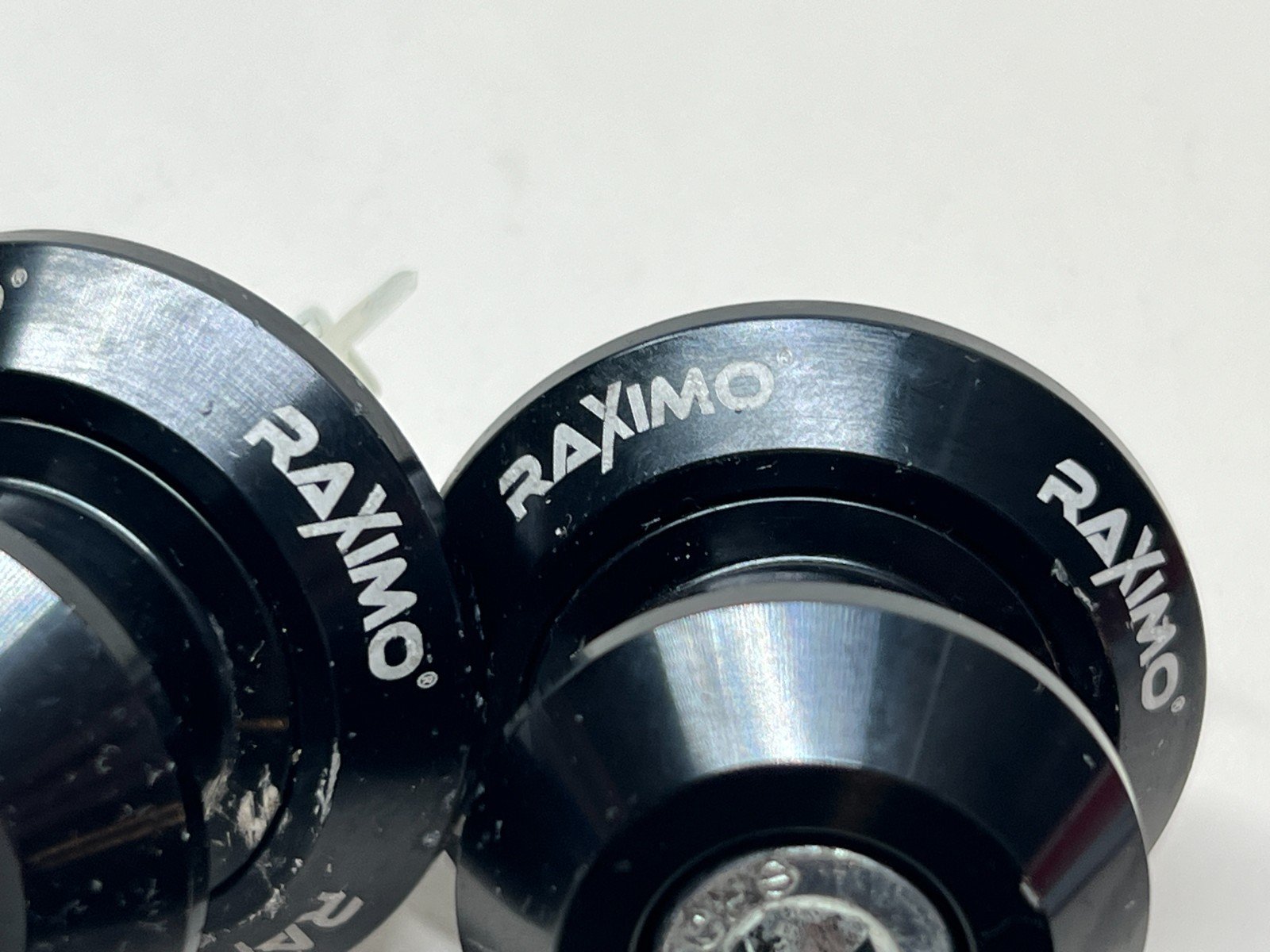 Kawasaki Z900 ZR900 2017 - 2023 Stand Mounting Bobbin Set RAXIMO - Image 3