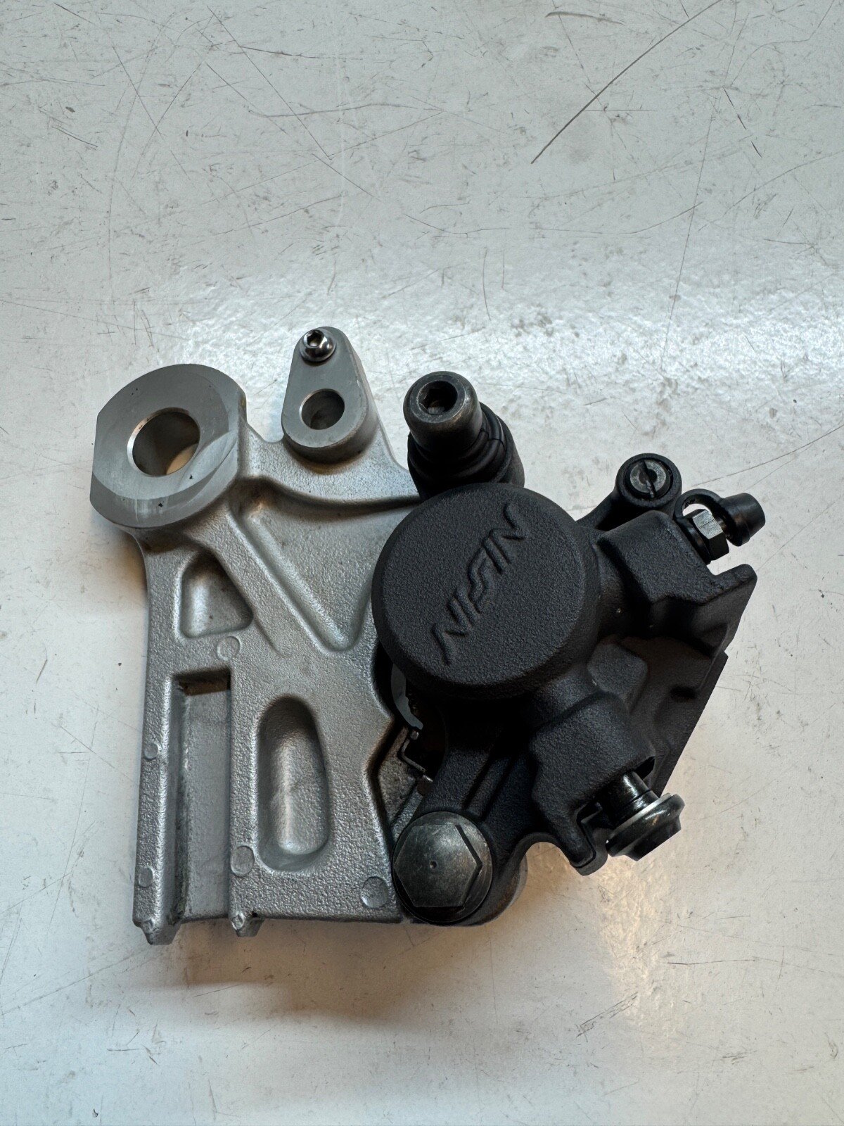 Yamaha Tracer 900 2015 - 2020 Rear Brake Caliper With Bracket 2DR-2580W-00-00 - Image 3