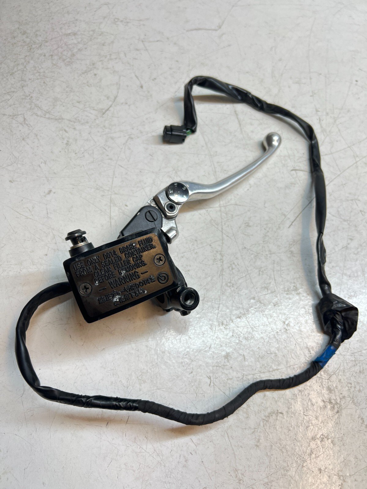 Yamaha Tracer 900 GT 2018 - 2020 Front Brake Master Cylinder & Lever BW8-2580A-0 - Image 4