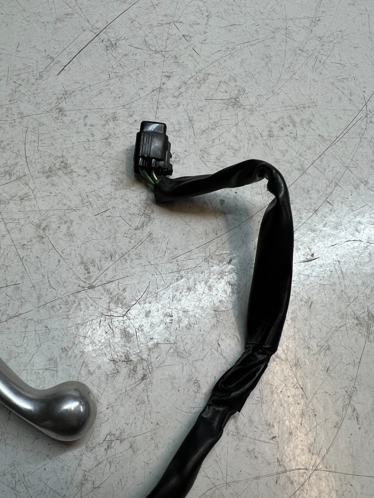 Yamaha Tracer 900 GT 2018 - 2020 Front Brake Master Cylinder & Lever BW8-2580A-0 - Image 6