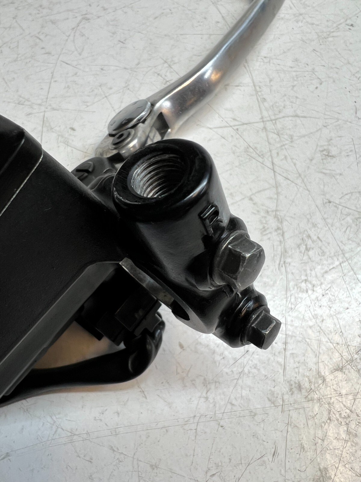 Yamaha Tracer 900 GT 2018 - 2020 Front Brake Master Cylinder & Lever BW8-2580A-0 - Image 11