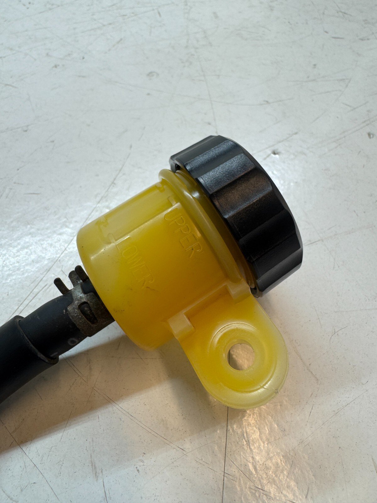 Yamaha XJ6N 2009 - 2016 Rear Brake Master Cylinder & Reservoir 2D12583V0000 - Image 10