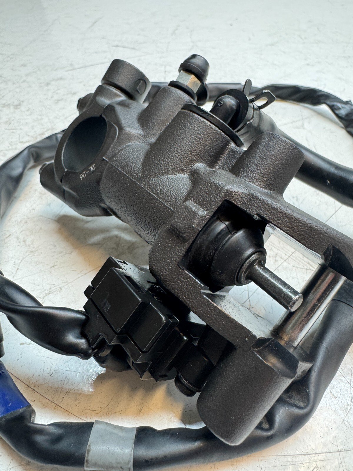 Yamaha Tracer 9 GT 2021 - 2023 Front Brake Master Cylinder & Reservoir B7N2580A0 - Image 12