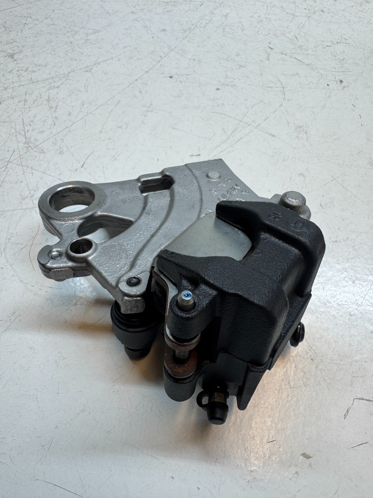 Yamaha Tracer 9 GT 2021 - 2023 Rear Brake Caliper & Bracket B7N2580W0000 - Image 15